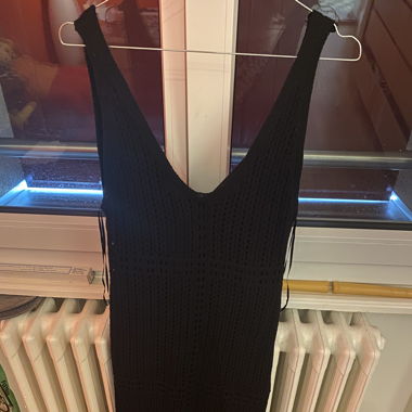 Robe noir d’été 
