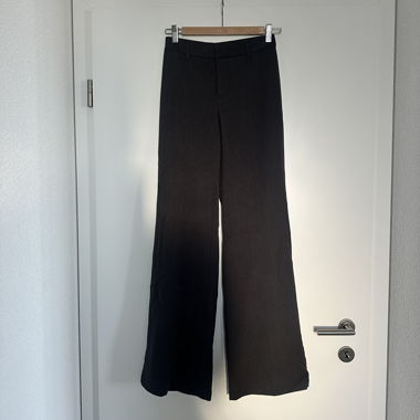 Bershka schwarze Hose mit weitem Bein Grösse 36
