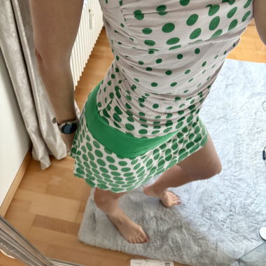 Robe courte à pois