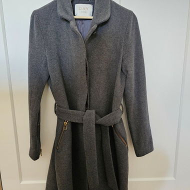 Grey Wool Winter Coat — Size 36 — Belted