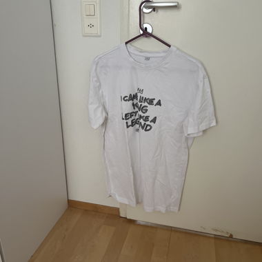 T-shirt bianco con stampa