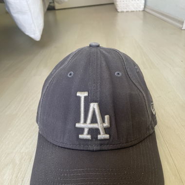 LA cap