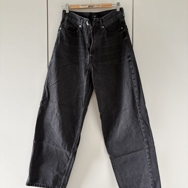 Jeans noirs H&M en coupe baggy