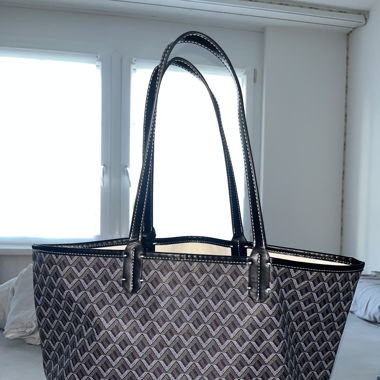 Borsa Grande