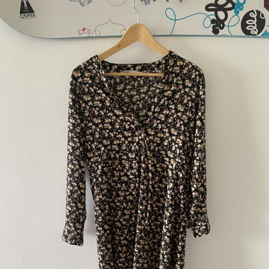 Kleid Blumenmuster