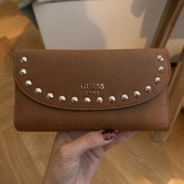 Guess Wallet