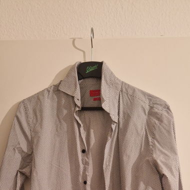 Hemd mit Muster