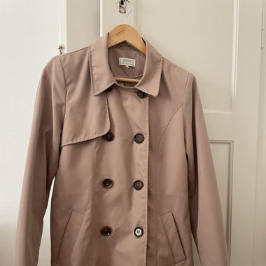 Trenchcoat