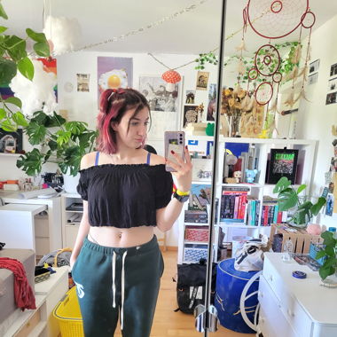 Black crop top with free shoulders