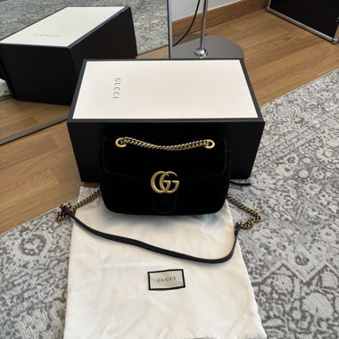 Gucci GG Marmont Samt Schwarz