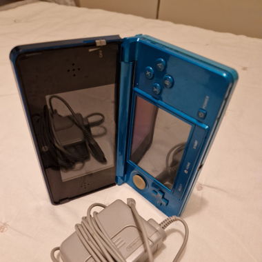 NINTENDO 3DS CHARGEUR