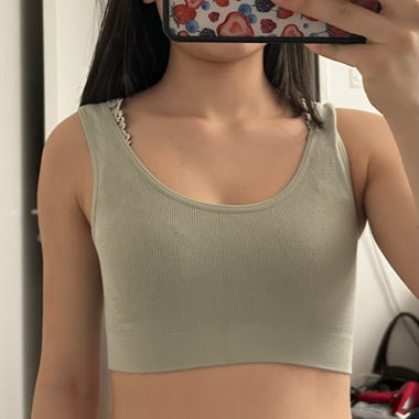 Hellgrünes nahtloses Crop-Top / Loungewear