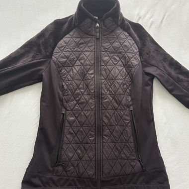 Schwarze Decathlon-Fleecejacke