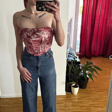 BERSHKA corset top