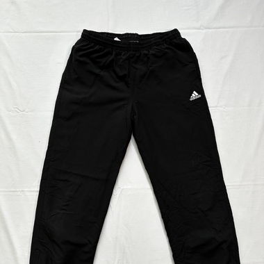 Schwarze Adidas Trackpants
