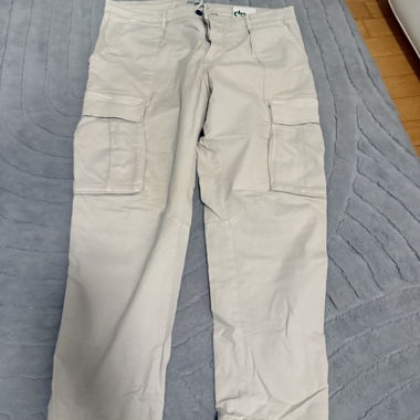 Pantaloni cargo beige ZARA