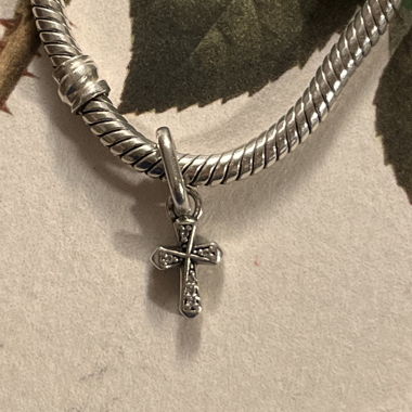 Pandora Kreuz-Charm
