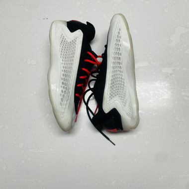 Scarpe sportive nere/rosse