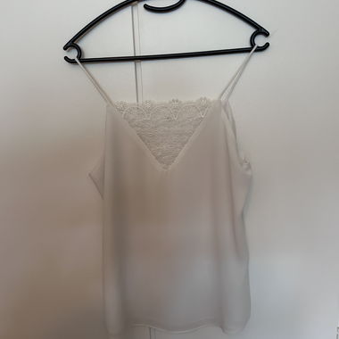Top mit Spitze