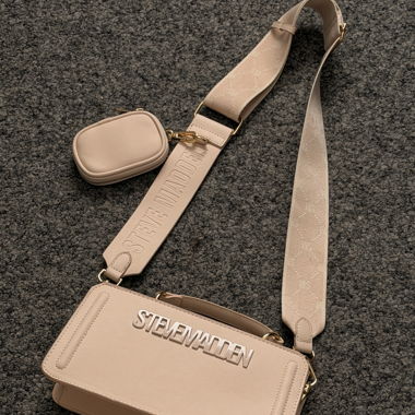 Steve Madden crossbody bag