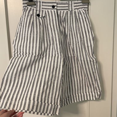 Kurze Hosen km Sailorstil, Gr. 38