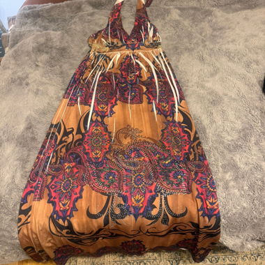 Abito lungo boho con scollo