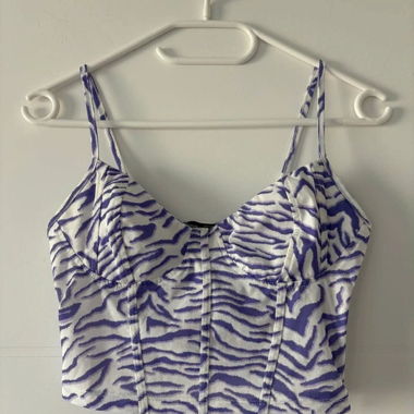 Crop top Bershka zébré violet 