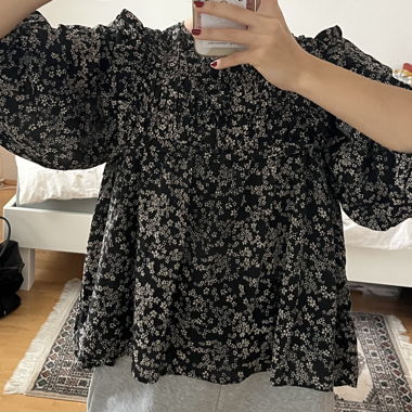 Balloon Sleeve Blouse