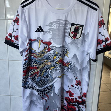 Maillot spécial Adidas Japan