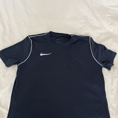 Nike T-shirt