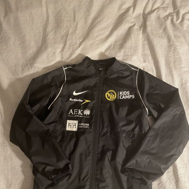 Nike Regenjacke 