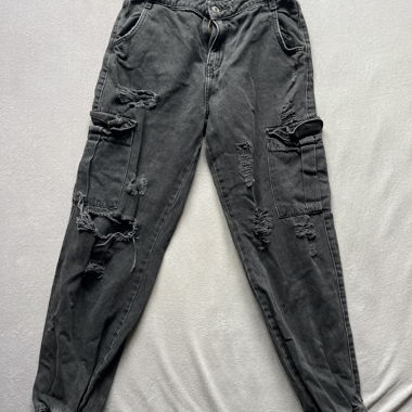 Pantaloni cargo grigi