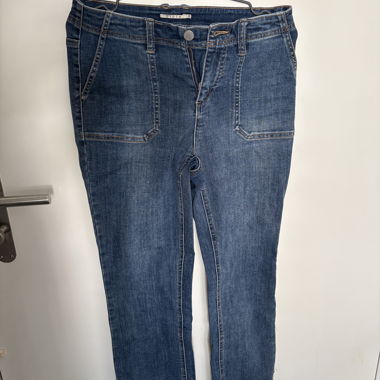 Women’s Blue Jeans