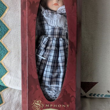 Symphony Julie Doll