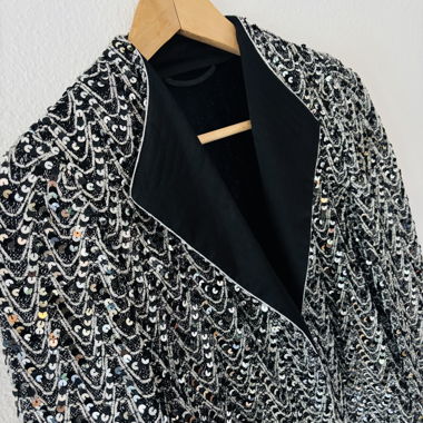Veste à sequins noir et argent