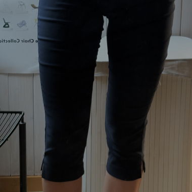 Pantaloni Capri Blu Scuro
