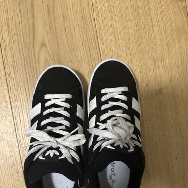 Adidas Campus 00s