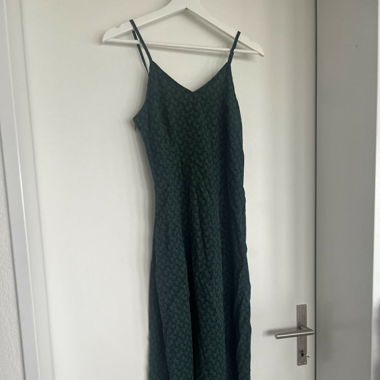 Langes Kleid grün ungetragen Grösse S