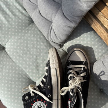 Herz Converse