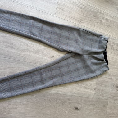 Zara hose