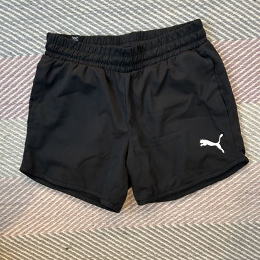 Kurze puma shorts