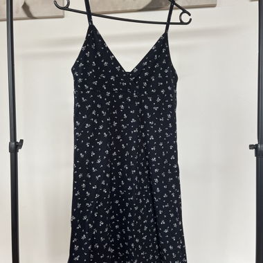 Brandy Melville blue floral dress