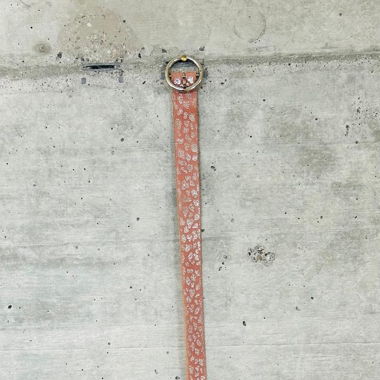Gürtel mit Muster
