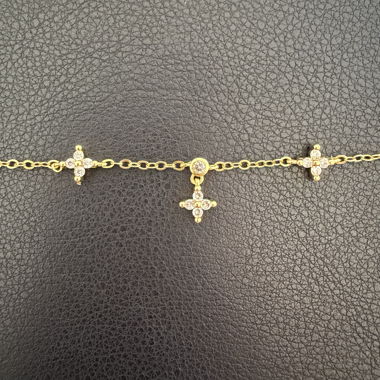 Cheville en métal plaqué or 18K