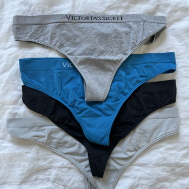 Victoria's Secret Slips 4er-Set ungetragen!