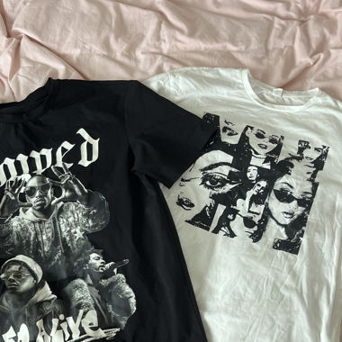 2 t-shirts