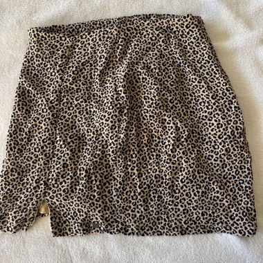 Gonna mini con stampa leopardata