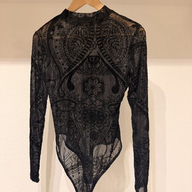 Schwarzer Spitzen-Body