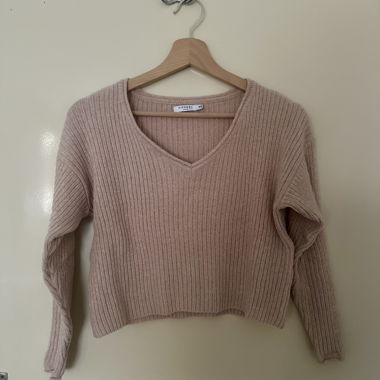 Beiger Pullover