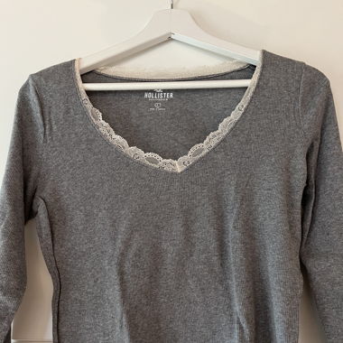 Hollister Langarmshirt mit Spitzen-Details